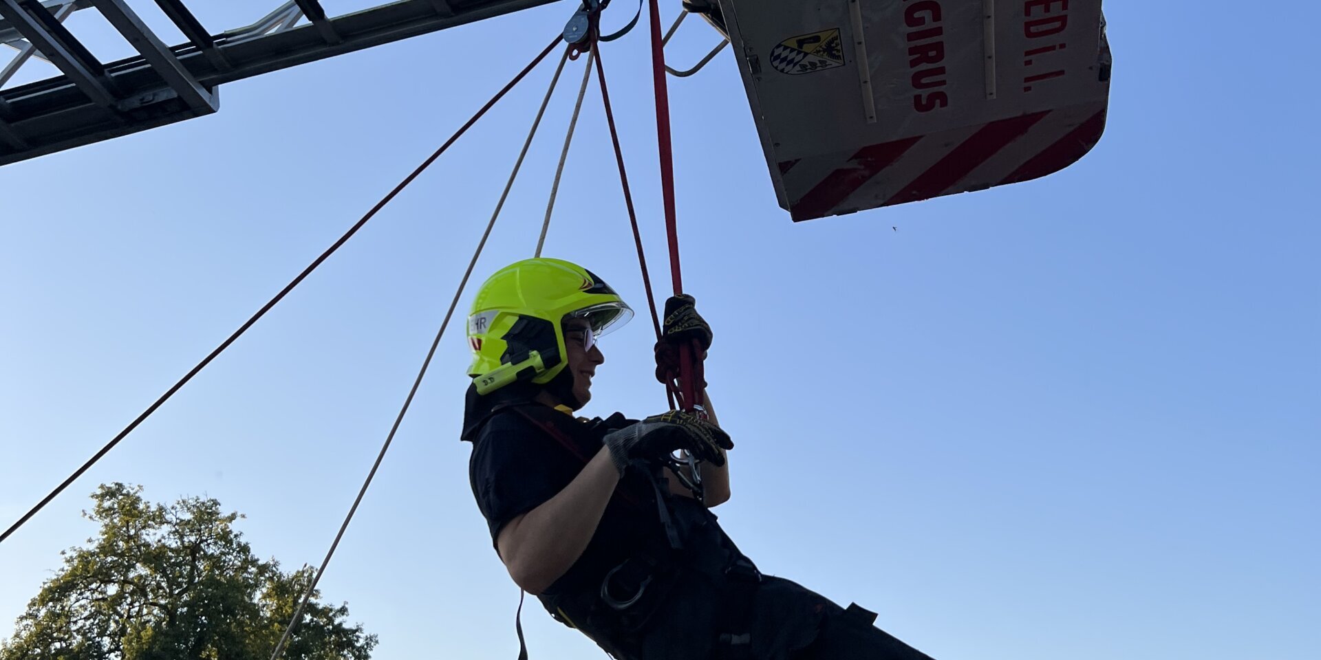 A5A3DCF7-2E85-4F7D-A586-053CE81C1A2D