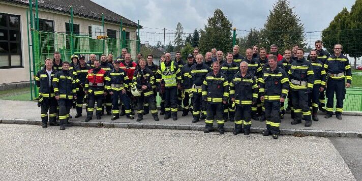 558BFFE4-5D3D-4FB9-832B-E0E36566C4ED