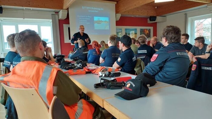 638AF099-0824-456F-B0EF-95ADC0CCBB11