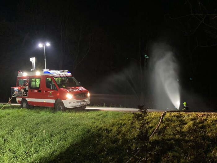 1AD79BF2-B2F0-4D5E-968E-9CD8BEADC781