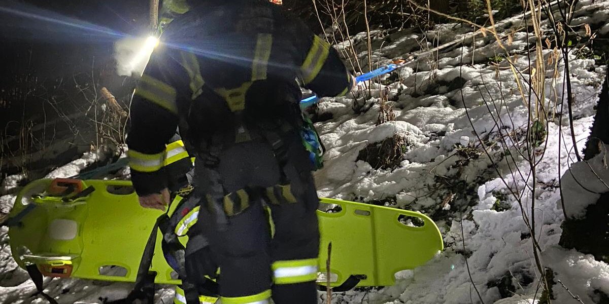 6DB02963-1975-43D1-AF8A-6D8662F47DCC