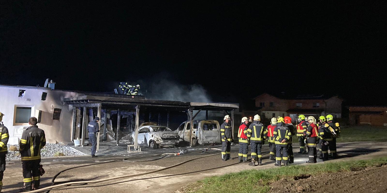 772F4B3A-3241-4B9B-916D-4FA9826F4B32