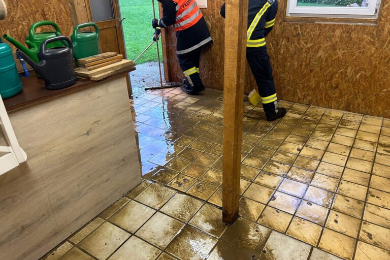 dc28b608-7cc8-476a-81c3-442f8baeb051